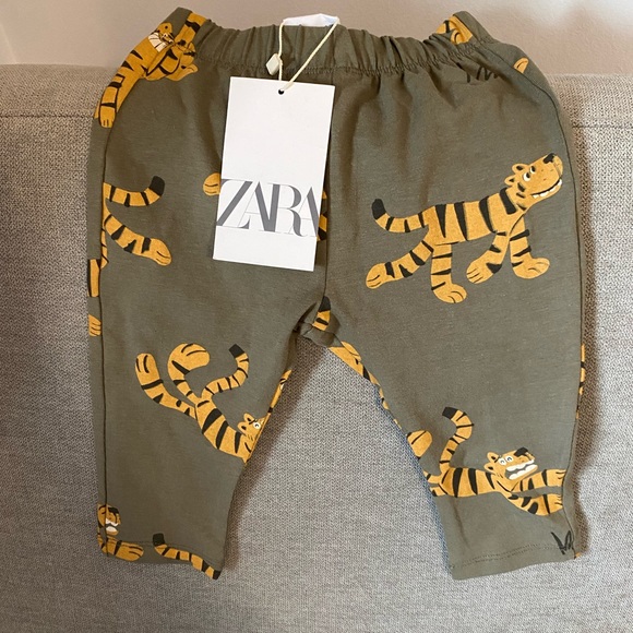 ZARA TIGER GRAPHIC BABY LEGGINGS - Picture 7 of 9